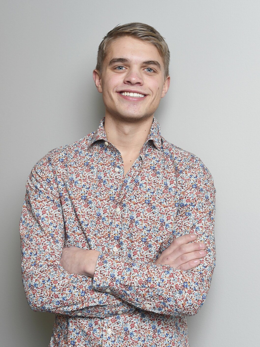 Fram till nyligen var Paulina tillsammans med Mattias Helen, 19, som hon träffade under inspelningarna av förra årets Paradise hotel. Mattias Helen